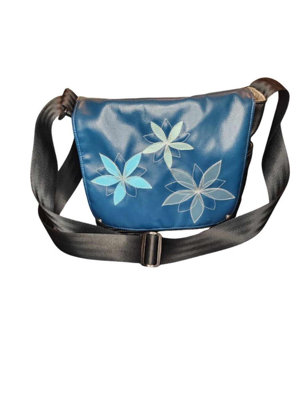 Queen Bee Creations Truckette Crossbody Bag: Blue floral design - Picture 12 of 12